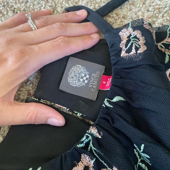 Vince Camuto midi dress. - Picture 2 of 2